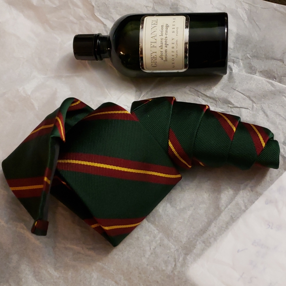 MACY'S MENS STORE NECKTIE - Picture 4 of 8